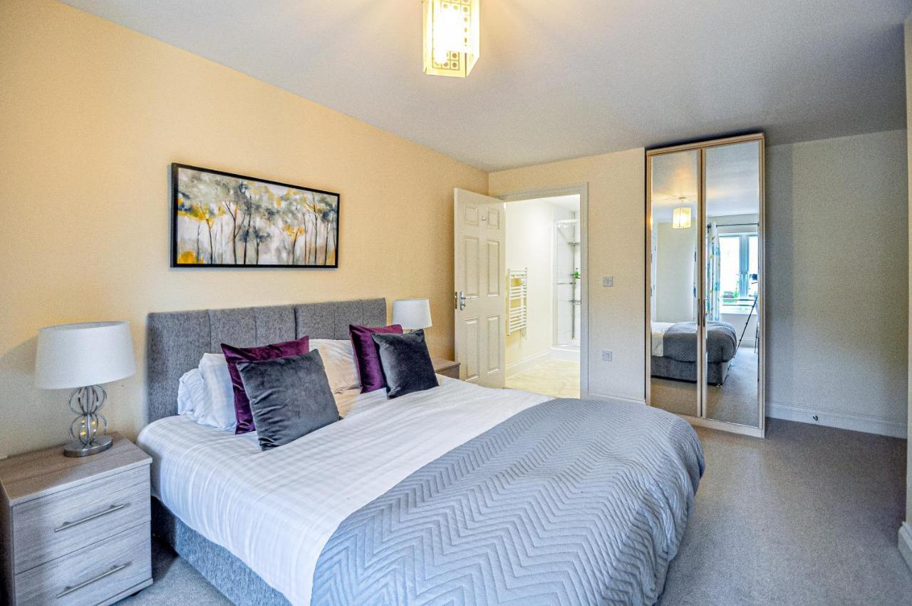 Kings Quarter - Four Bed Apartment - #0202 Maidenhead Luaran gambar