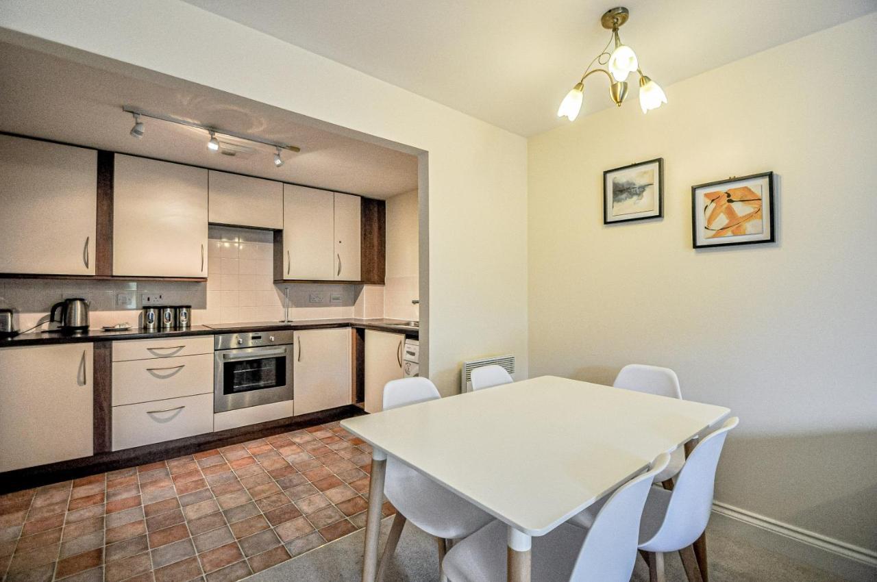Kings Quarter - Four Bed Apartment - #0202 Maidenhead Luaran gambar