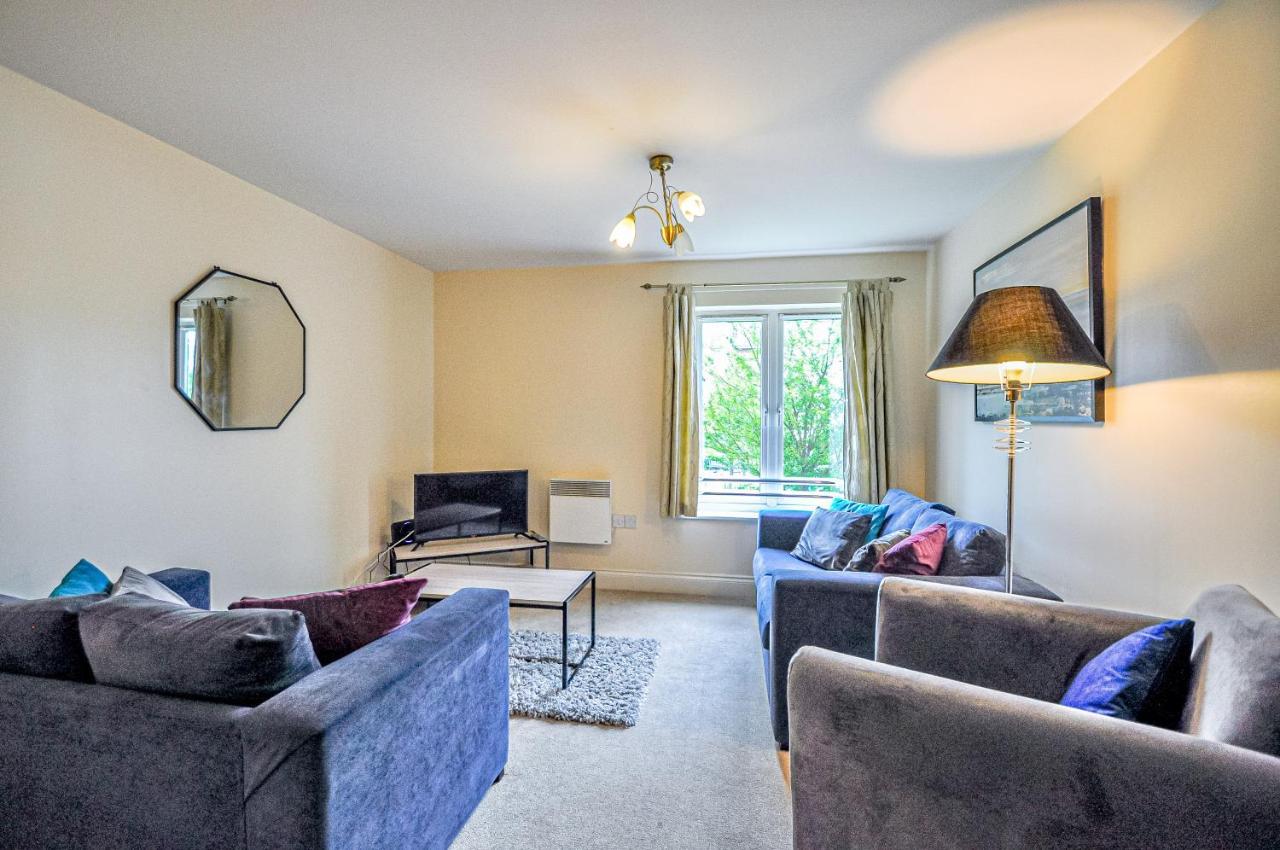 Kings Quarter - Four Bed Apartment - #0202 Maidenhead Luaran gambar